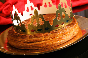 King Cake with Crown
